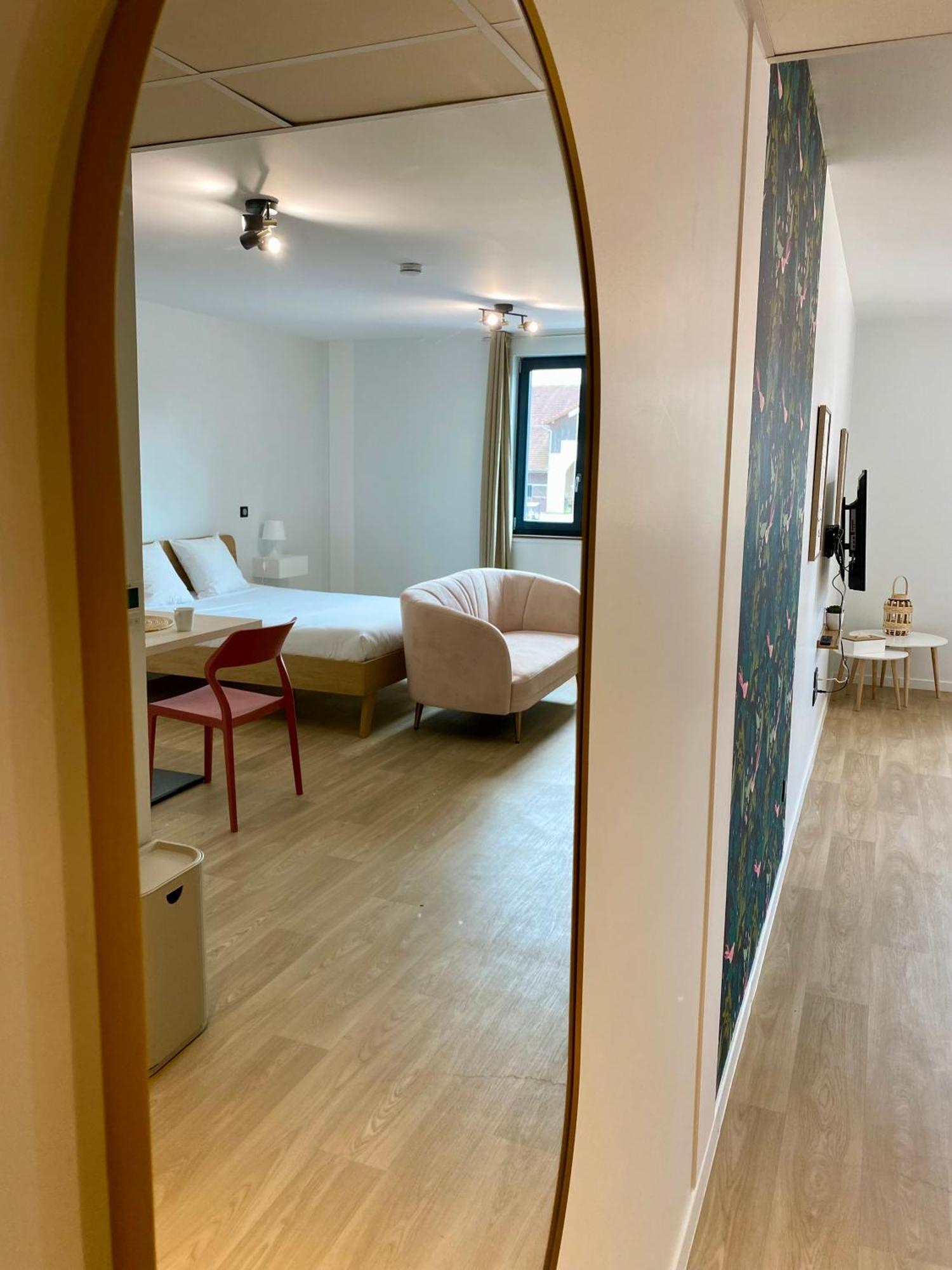 Hotel Au Chateau Villers-les-Nancy Экстерьер фото