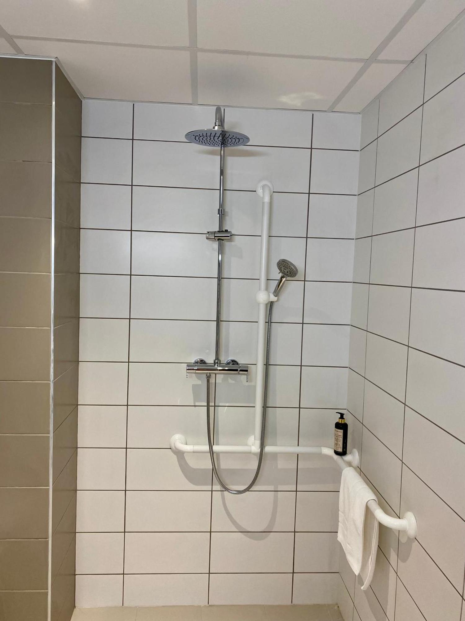 Hotel Au Chateau Villers-les-Nancy Экстерьер фото